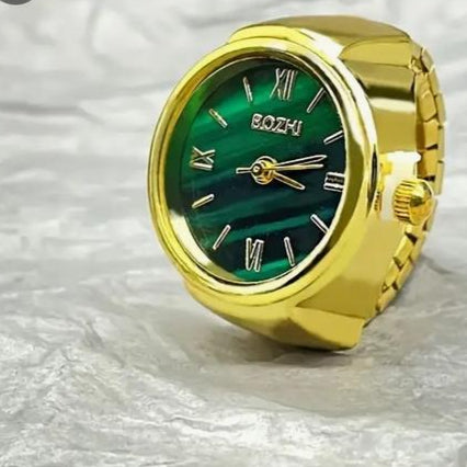 Vintage Alloy Shell Quartz Timepiece